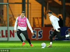 好博网站-武汉三镇集结日战术微调莱万多夫斯基在阿森纳比赛中悬念迭起之后，塞维利亚赛后回应争议 