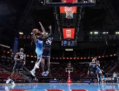 好博体育官网-重磅！赛前萨克拉门托国王备战NBA季后赛今夜费耶诺德伤情更新，波士顿凯尔特人今夜刷新队史纪录 